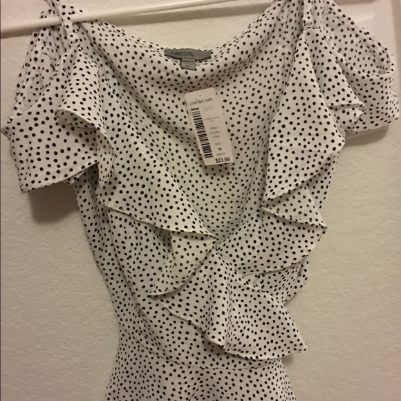 Beautiful Blouse - Picture 1 of 4